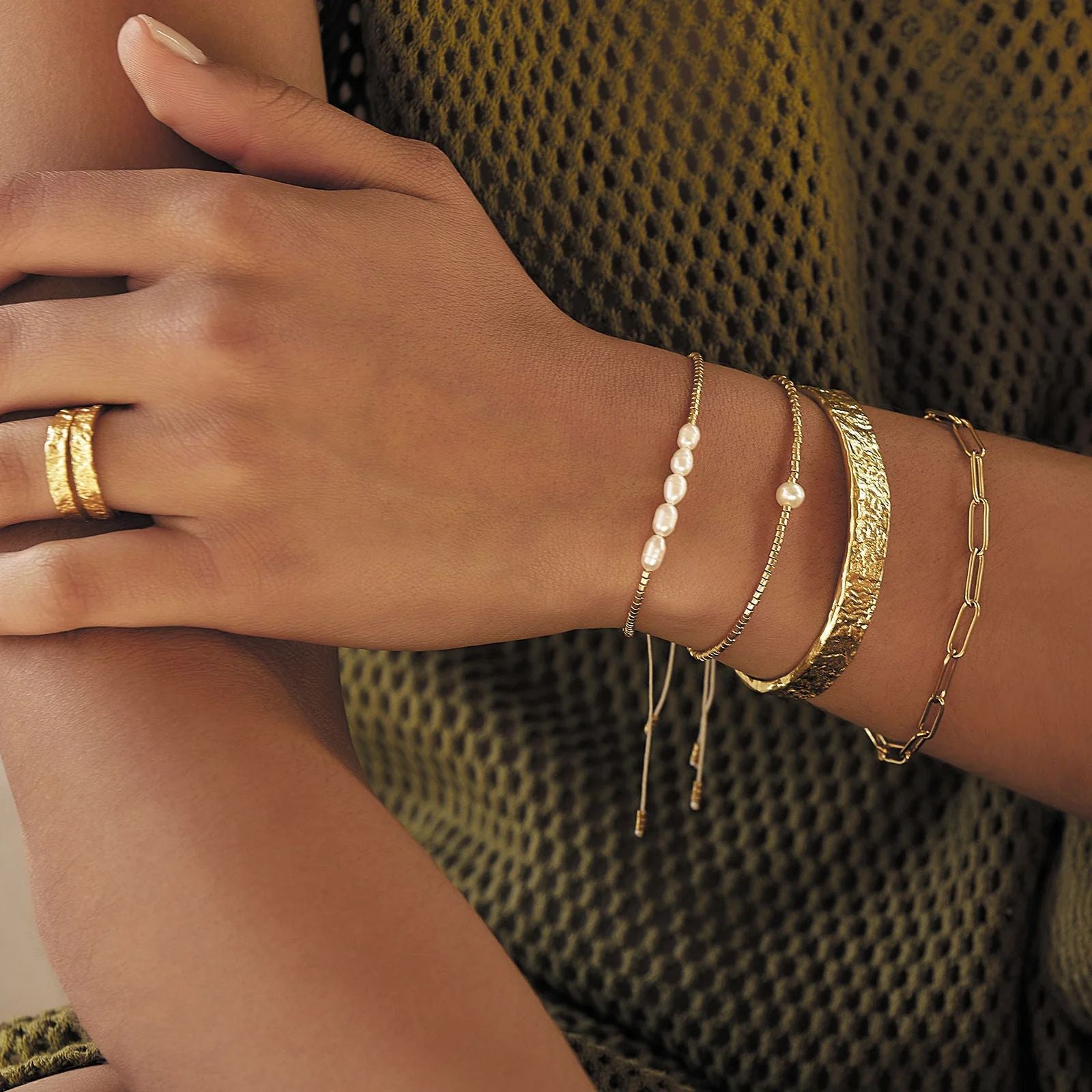 Gold Plated Stainless Steel Hammer Pattern Open Bracelet