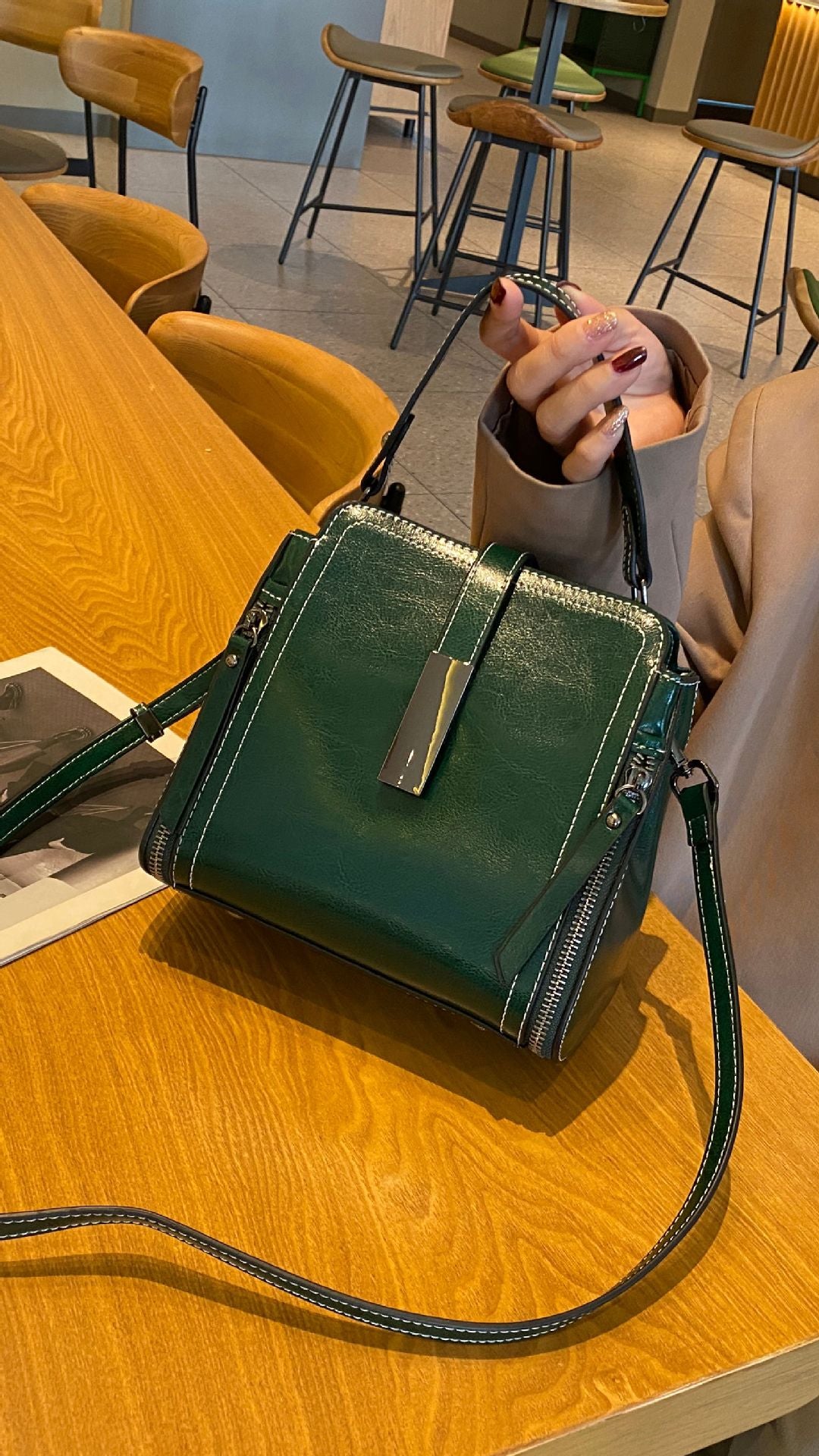 Genuine Leather Crossbody Bucket Bag Vintage Style Shoulder Purse